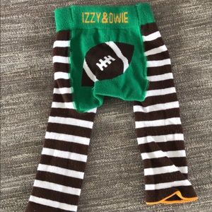 Lot of 4 pairs of izzie and owie leggings